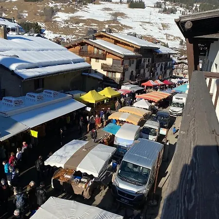 A Place 2 Be, Centre Megève