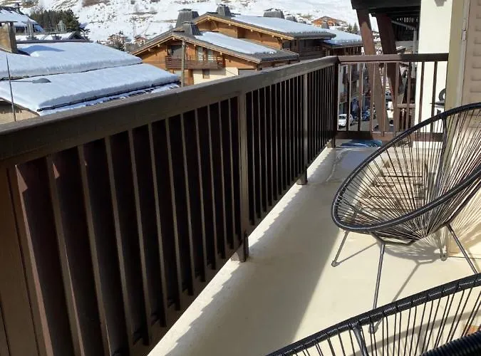 A Place 2 Be, Centre Megève