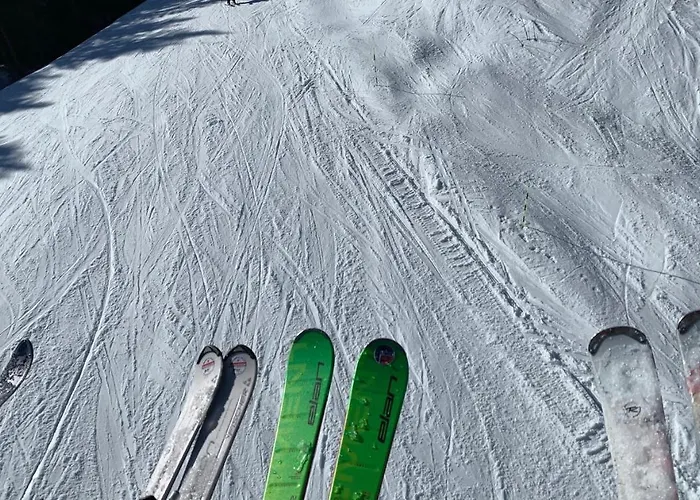 A Place 2 Be, Centre Apartmán *